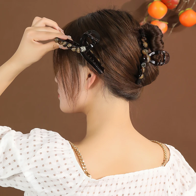 气质百搭渐变贝珠不对称抓夹简约女后脑勺盘发发饰时尚鲨鱼夹头饰