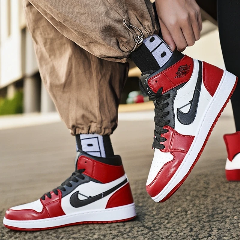 aj男鞋高帮篮球鞋情侣空军一号男女运动板鞋春秋学生休闲小白鞋潮