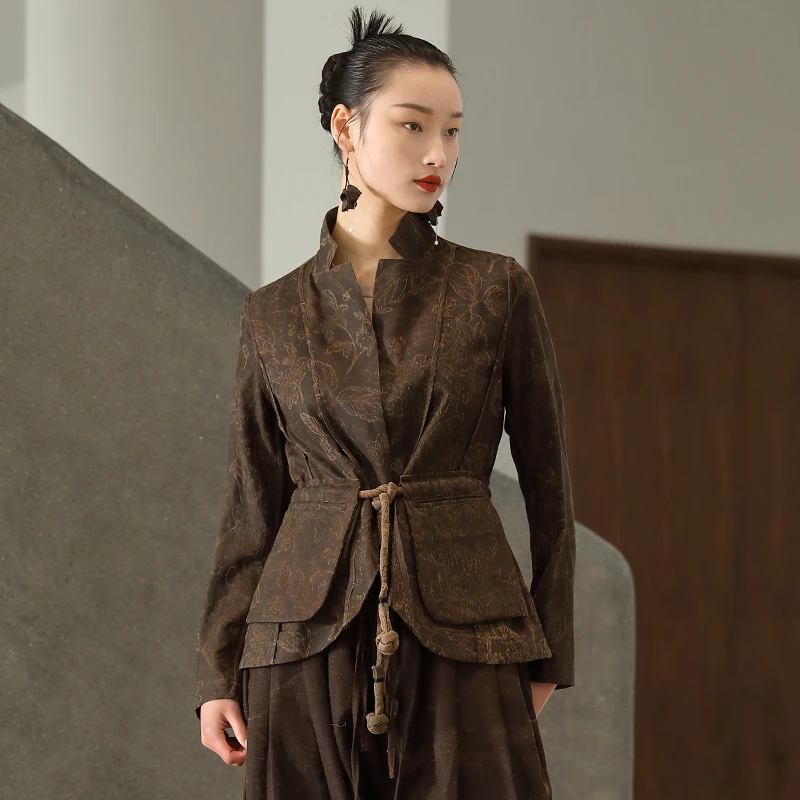 界内界外原创收腰显瘦提花绢纺香云纱老料新中式西装外套J32D184X