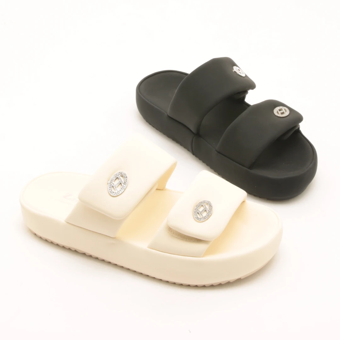 夏季新款欧洲站高级感沙滩踩屎感厚底休闲外穿凉拖鞋女3542