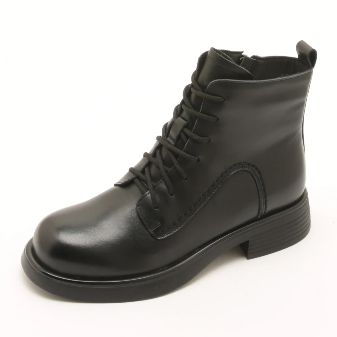 4913秋冬新款圆头系带马丁靴女爆款潮酷英伦风厚底单靴子