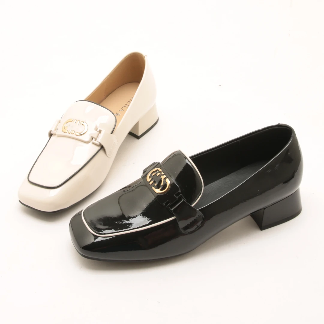 4396春秋新款粗跟方头真皮乐福鞋低跟漆皮舒适单鞋百搭时尚女鞋