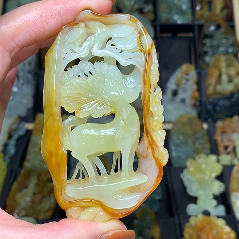 【闪购商品】蛇纹石玉颈饰未镶嵌小**8