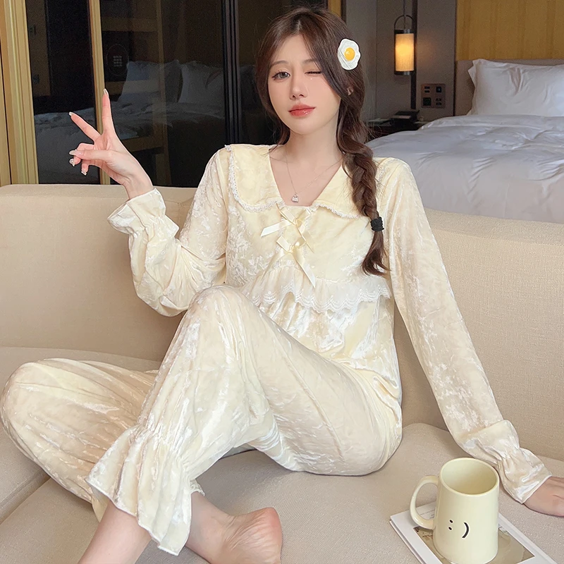 带胸垫金丝绒睡衣女秋冬季长袖宫廷花边可爱公主风甜美秋季家居服