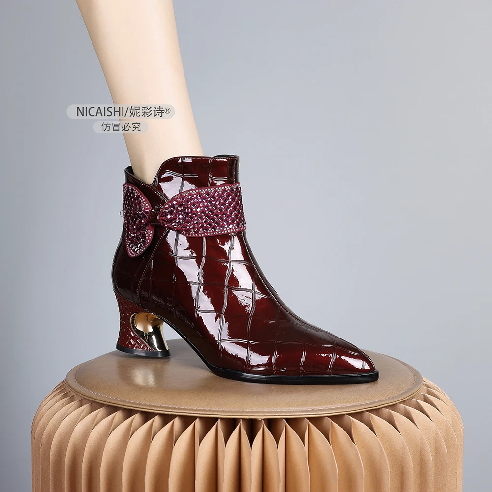 2024年新款欧美侧拉链短靴女时尚舒适粗跟女靴潮流气质时装靴0656