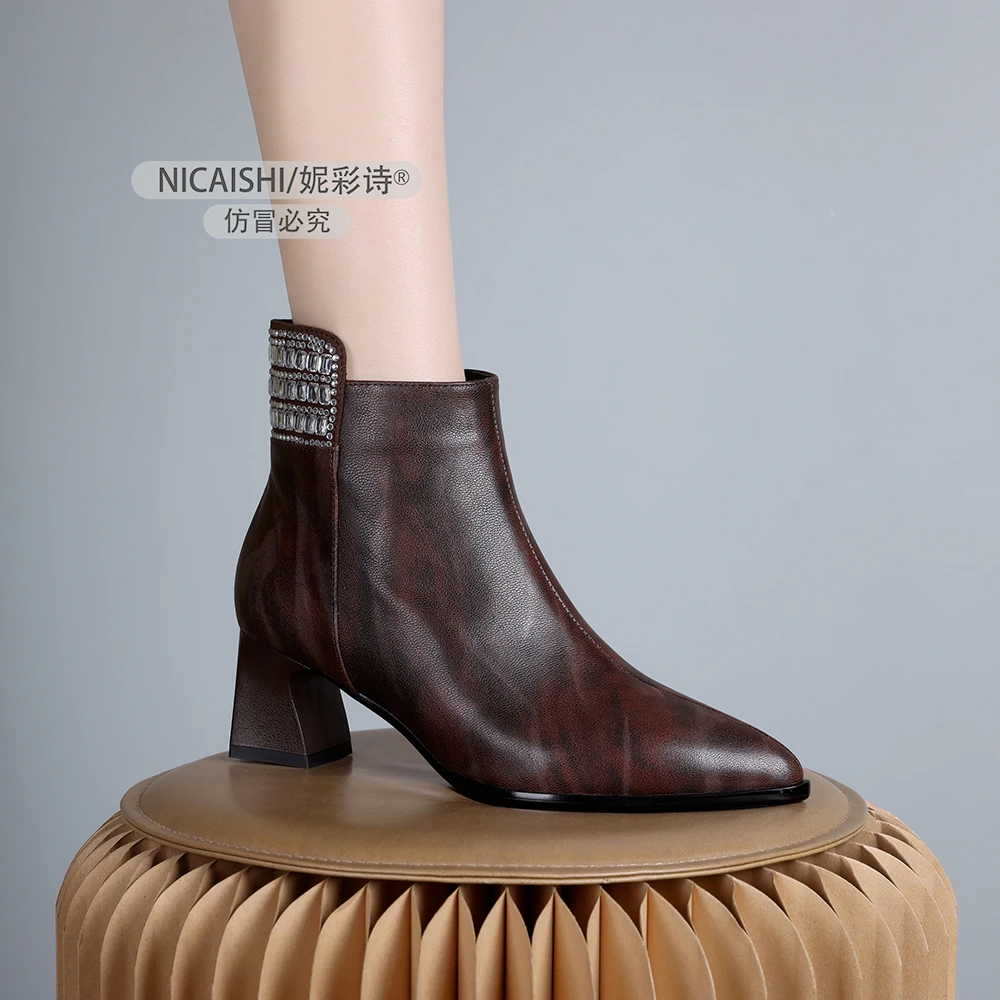 2024年新款欧美时尚短靴气质粗跟鞋软皮防滑加绒保暖百搭靴子0960