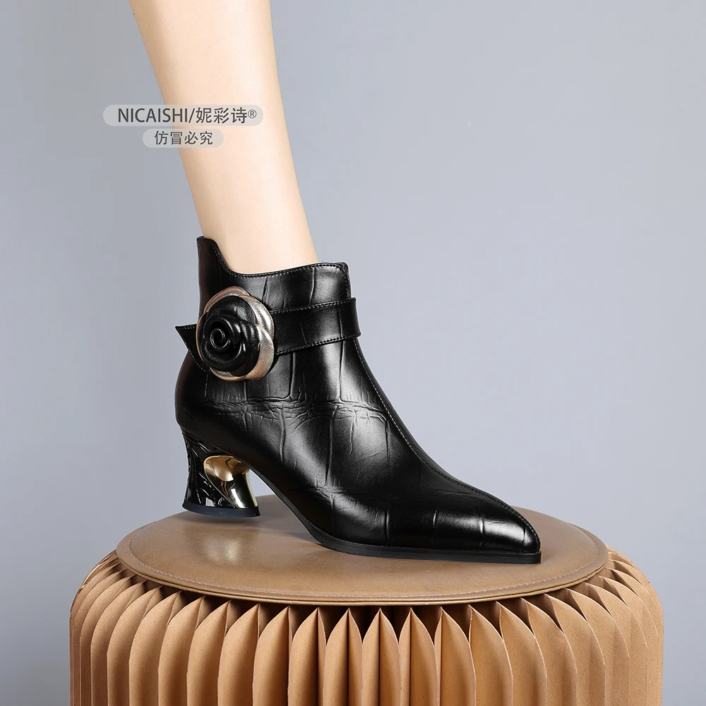 2024新款欧美黑色显瘦气质短靴不累脚气质舒适时装靴加绒尖头0417