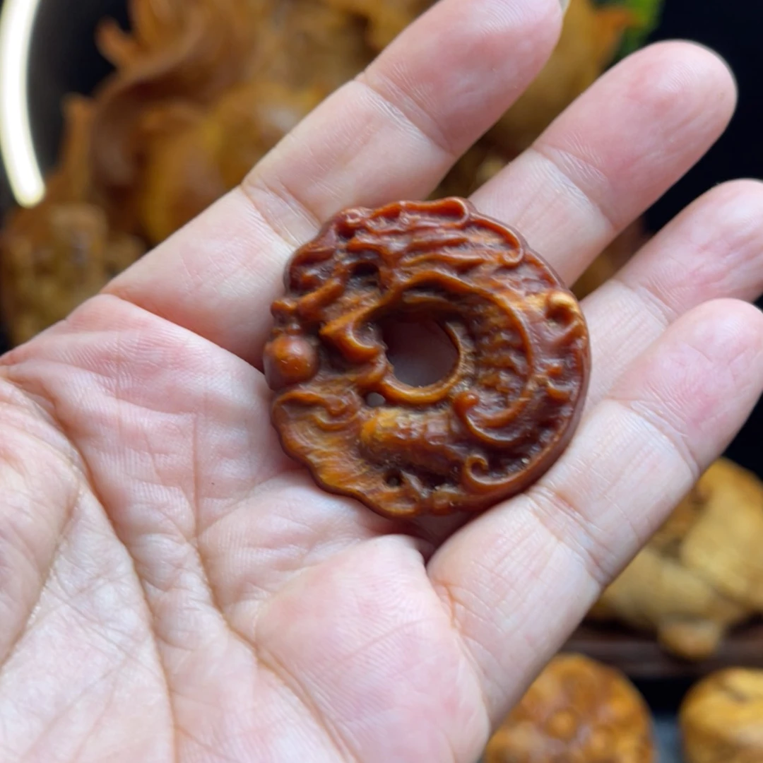 【闪购商品】琥珀木其他平安扣练手
