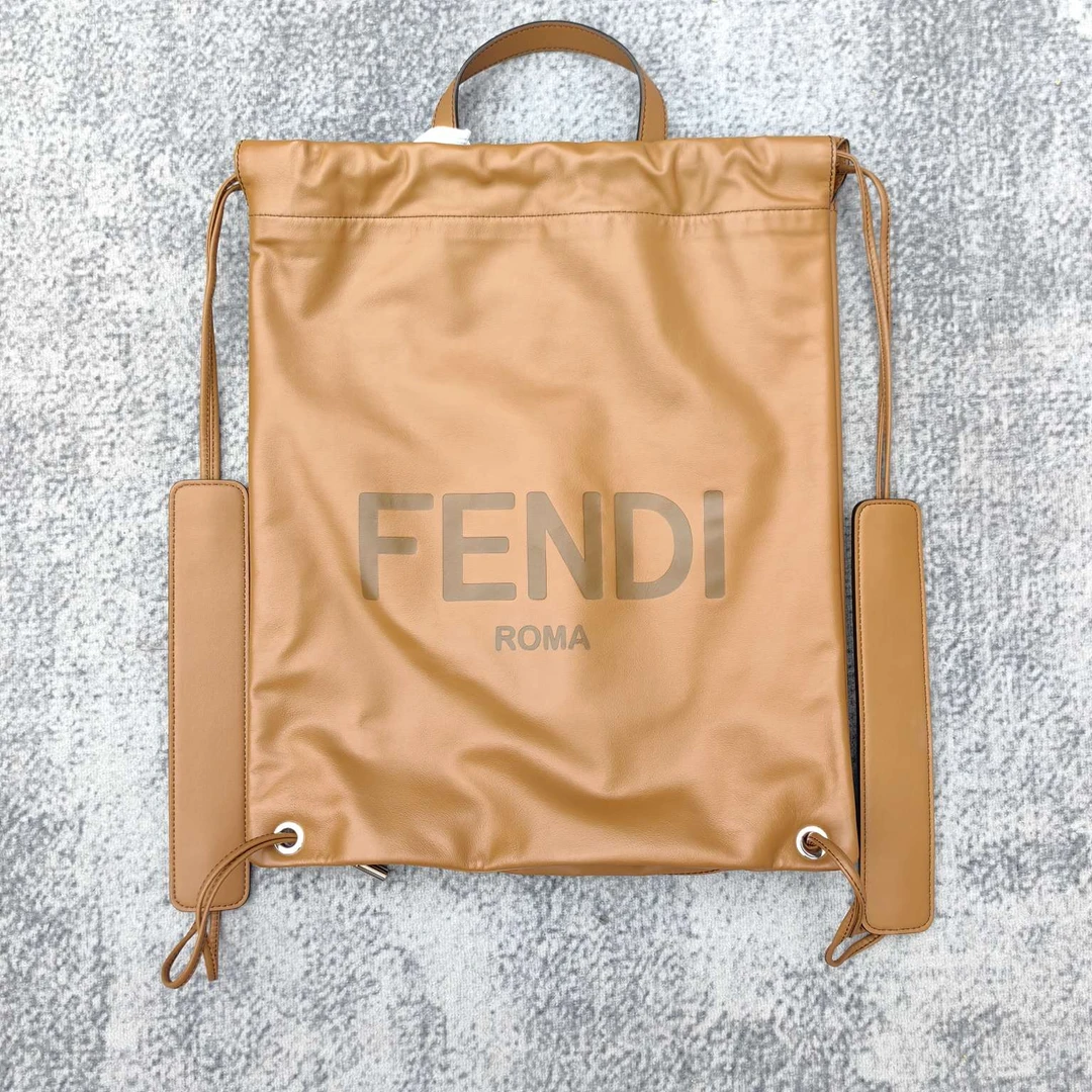 95新 FENDI/芬迪 /KIKI/单肩包/9067413