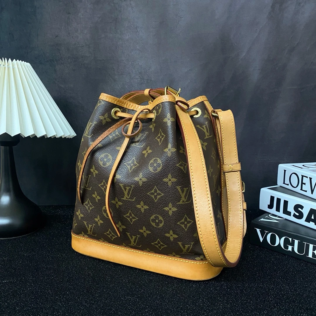 95新 LouisVuitton/路易威登 /KIKI/单肩包/9049048