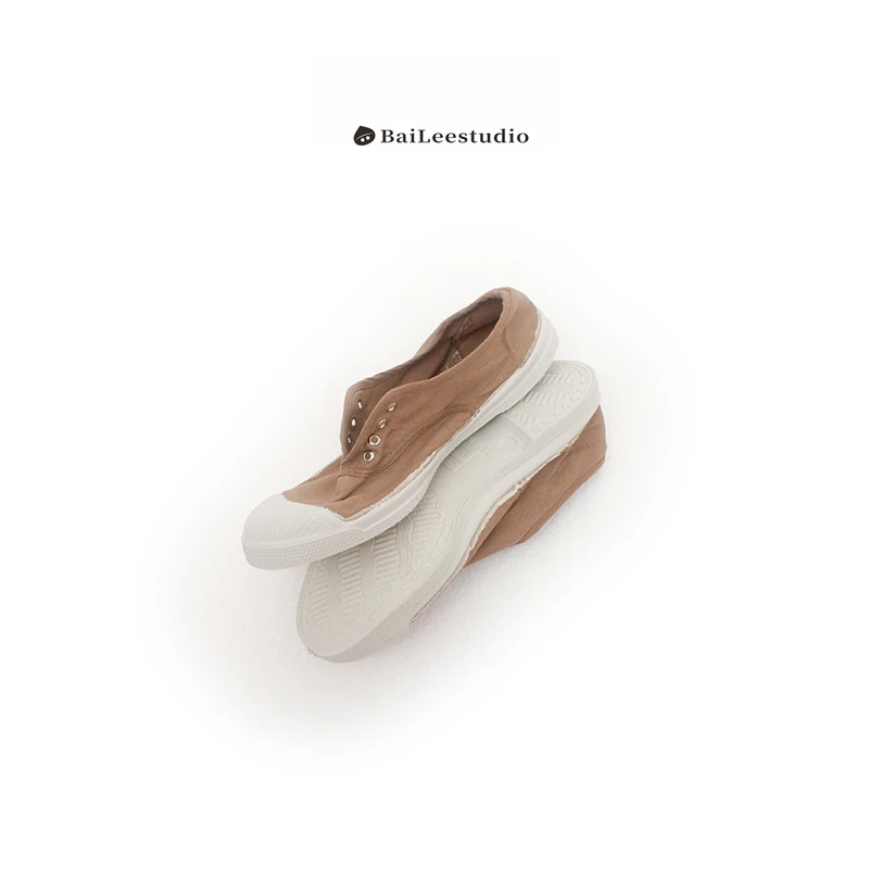 【柏栗良品】休闲复古风~经典版型软糯平跟低帮帆布鞋15149