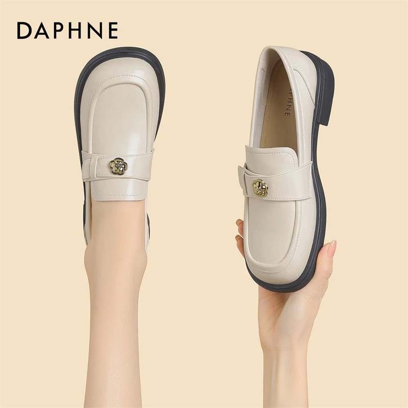 达芙妮品牌女鞋软底小皮鞋女英伦风一脚蹬乐福鞋百搭通勤薄底单鞋