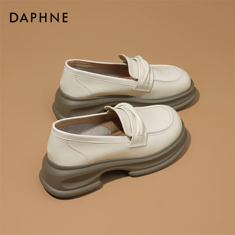 达芙妮真皮豆豆鞋2025年秋季新款纯色厚底小皮鞋英伦风圆头乐福鞋