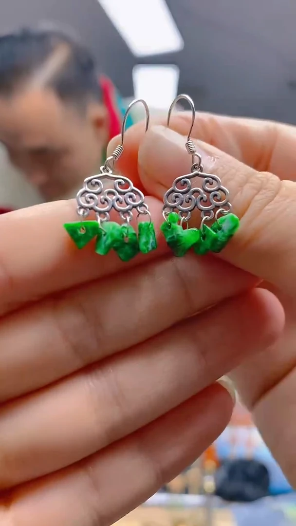 【闪购商品】翡翠耳饰银S925镶嵌127翡翠耳钩