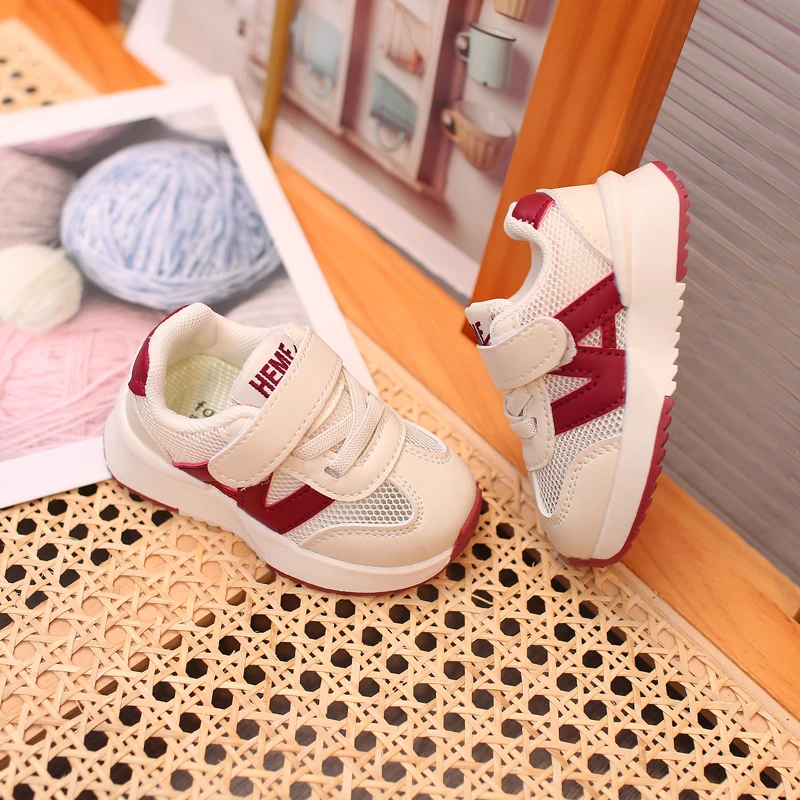 宝宝学步鞋软底春夏季儿童运动鞋1-2-3岁婴幼儿男童休闲小白鞋女