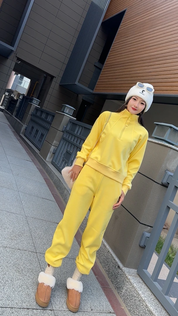 8872时尚运动套装女早春新款立领半拉链休闲两件套