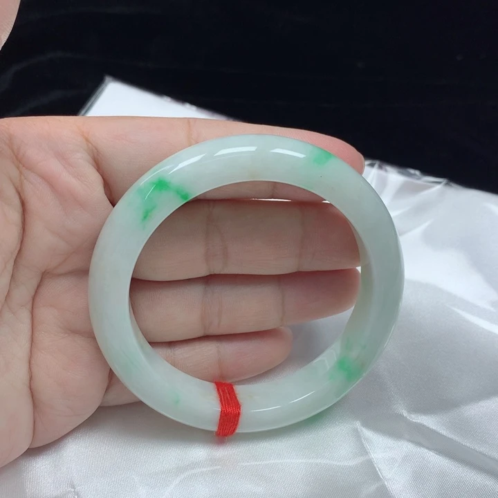 翡翠手镯未镶嵌正圈58