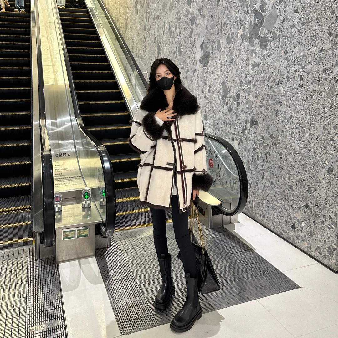 【小呆鸟专享】 厚外套毛毛上衣拼接宽松气质网红轻奢时尚外套女