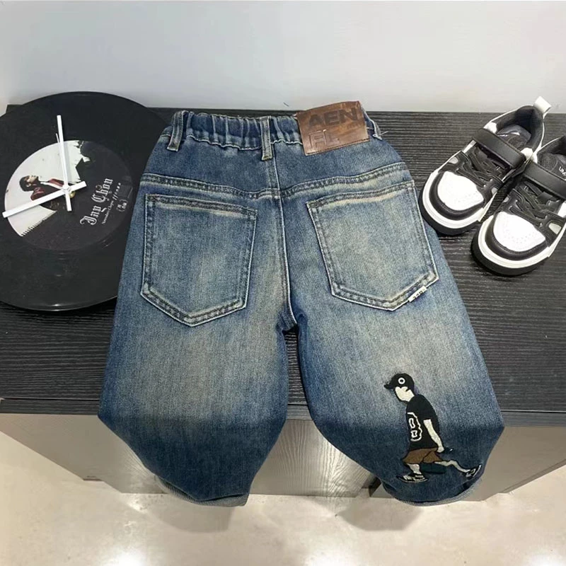 男童春秋老爹牛仔裤2025新款儿童中大童装男孩帅气长裤潮卡通时髦