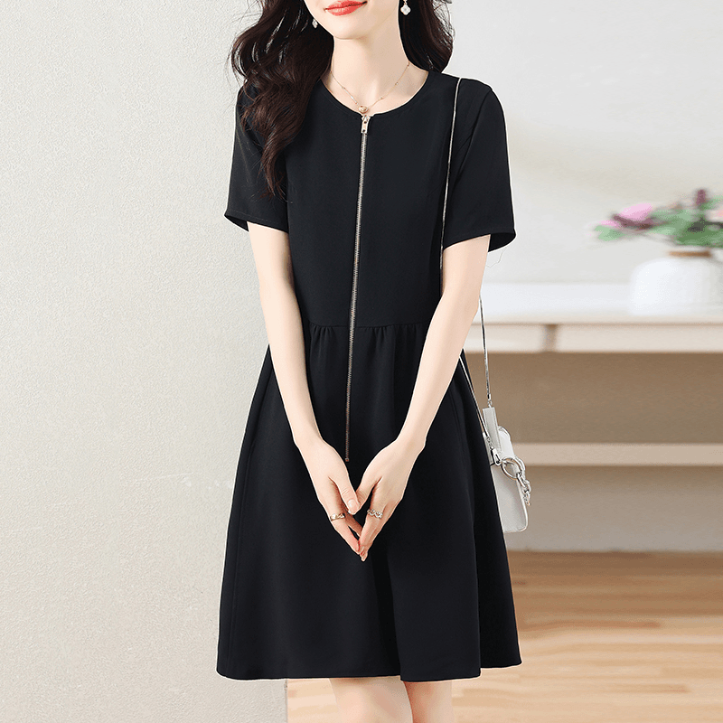 温柔赫本风连衣裙女夏中长款遮肚显瘦收腰裙子减龄休闲气质小黑裙