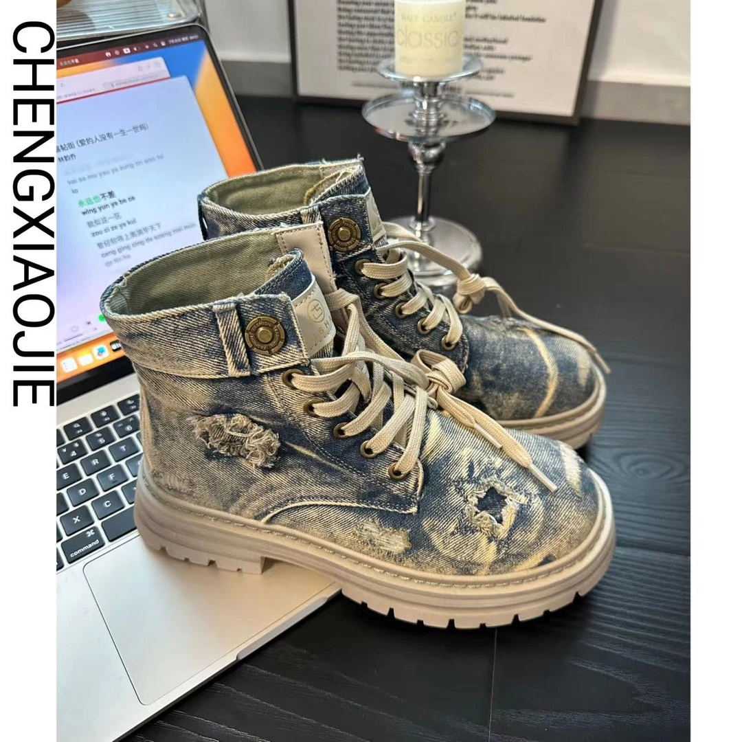 【程小姐女鞋】水洗牛仔靴/破旧风磨毛个性时髦款时尚增高搭配日常/