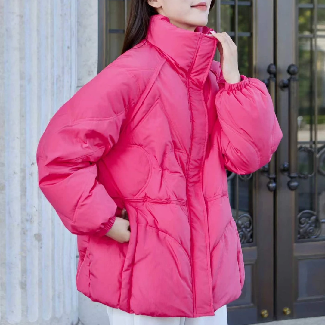 053-玫红色时尚修身羽绒服 衣长约65cm