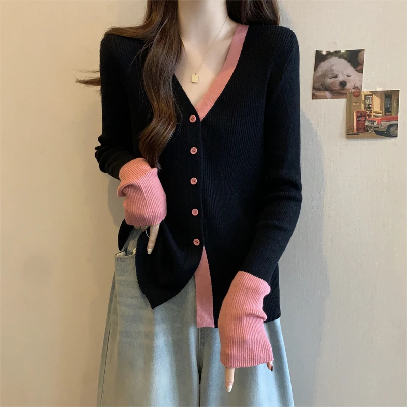 大码女装韩版遮肚子撞色毛衣针织衫女秋冬胖妹妹小众别致显瘦短款