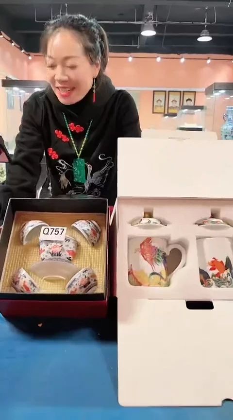 【闪购商品】陶瓷摆件Q757其中一套