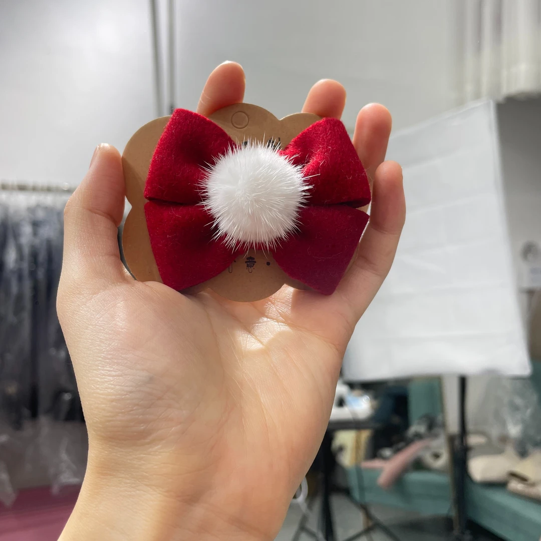 2023新款女童可爱俏皮洋气双面羊毛蝴蝶结红色儿童通用文艺丝绒