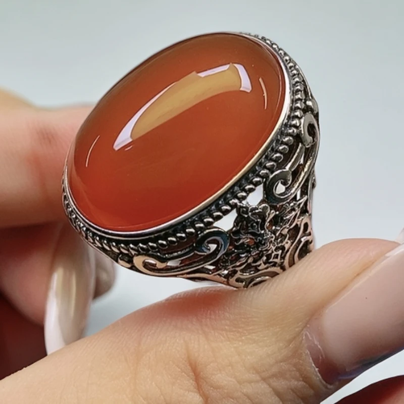 S925银重工镶嵌天然红玛瑙超大蛋面复古戒
