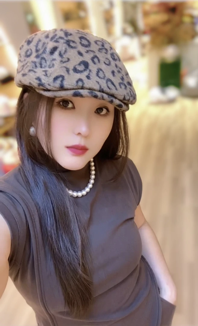 豹纹鸭舌前进帽混纺秋冬新款时尚百搭复古