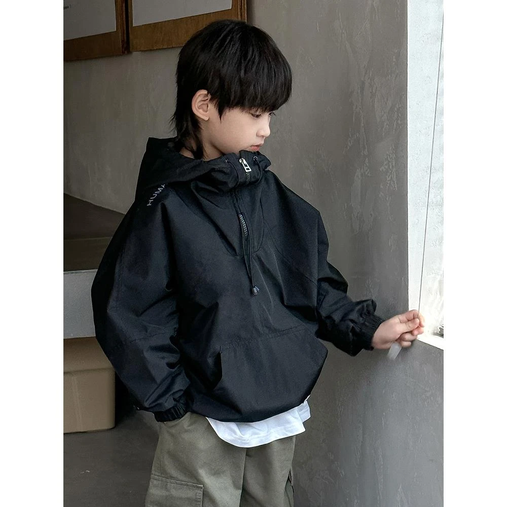 男童冲锋衣春秋款2025新款秋季儿童装痞帅运动套头外套大男孩秋装