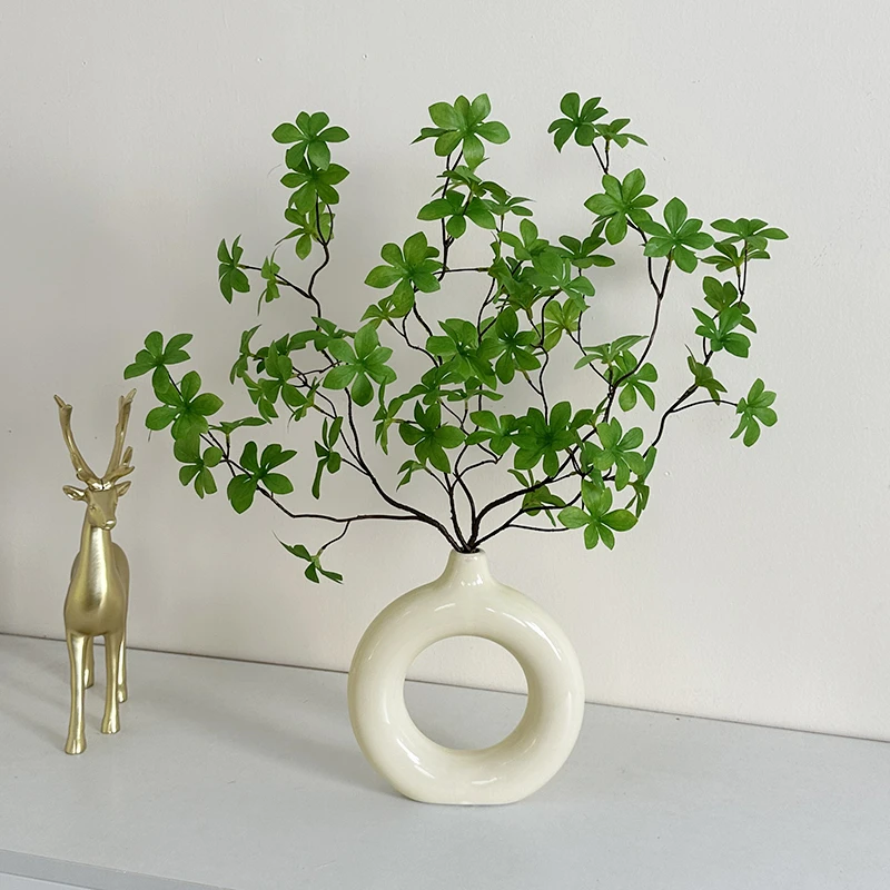 北欧仿真花高级感逼真绿植家居日本吊钟单枝餐桌植物装饰假花摆件
