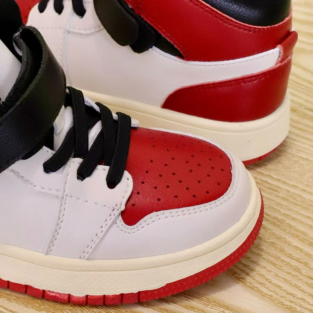 小丽精选-【年货宠粉】潮流儿童运动板鞋时尚高帮百搭休闲鞋大童