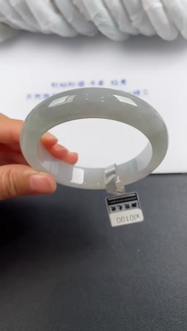 【闪购商品】翡翠手镯未镶嵌基地发货K 484 56+