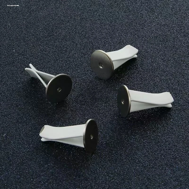 汽车出风口夹子车内装饰品配件香薰香水夹玩偶盲盒固定夹卡扣diy