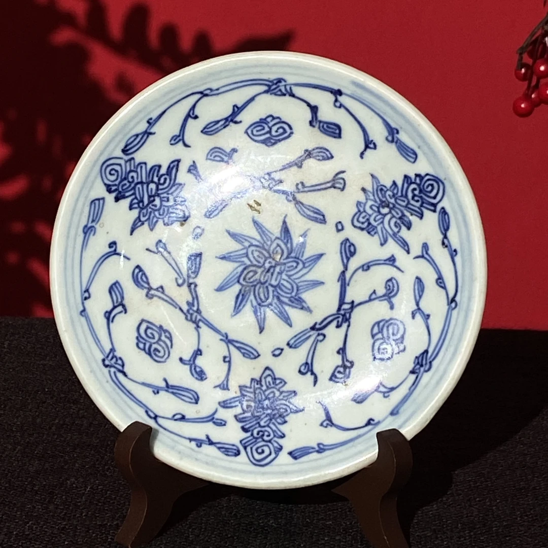 清代嘉庆·青花花卉纹盘