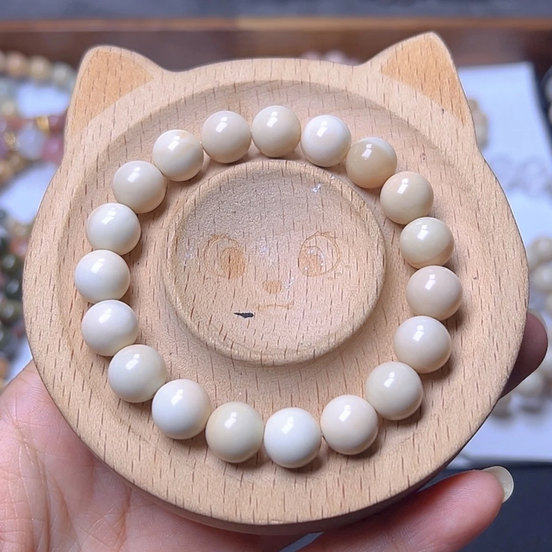 【闪购商品】石英质玉手链未镶嵌魏***腰