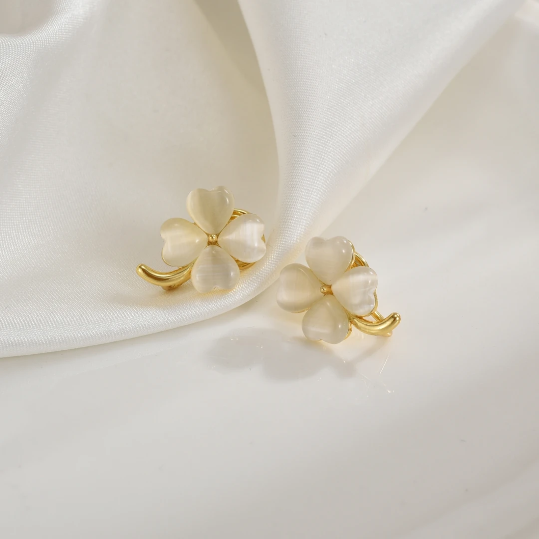 铜合金耳饰 四叶草蚊香盘耳夹无耳洞耳环小众设计感气质百搭耳饰