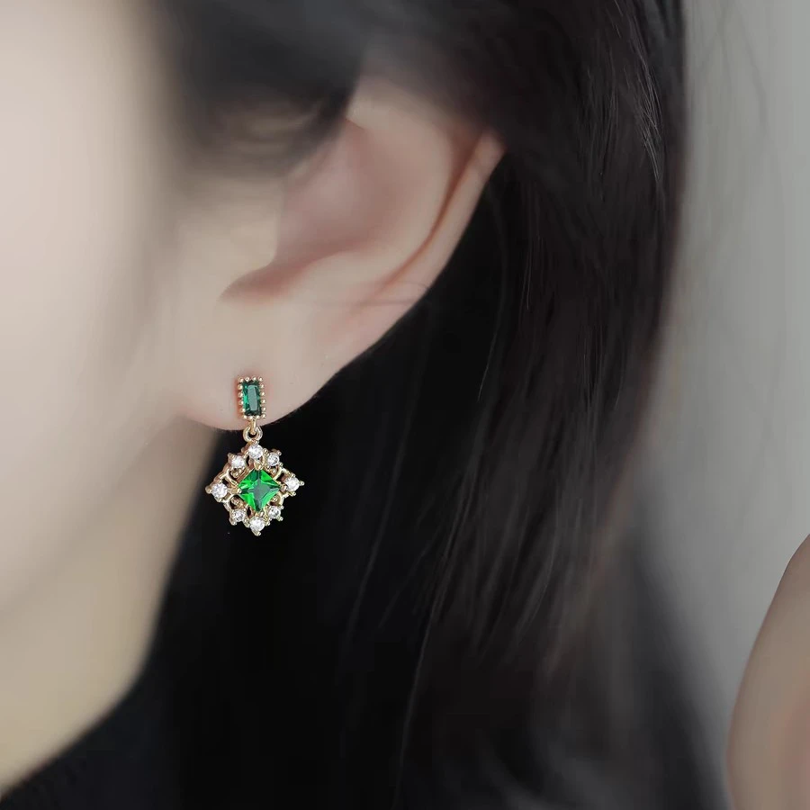 铜合金耳饰 青簪绿色菱形蚊香盘耳夹无耳洞新中式小巧精致气质女