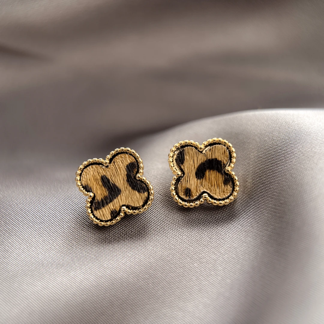 925银针R082气质豹纹四叶草耳钉高级轻奢百搭耳环