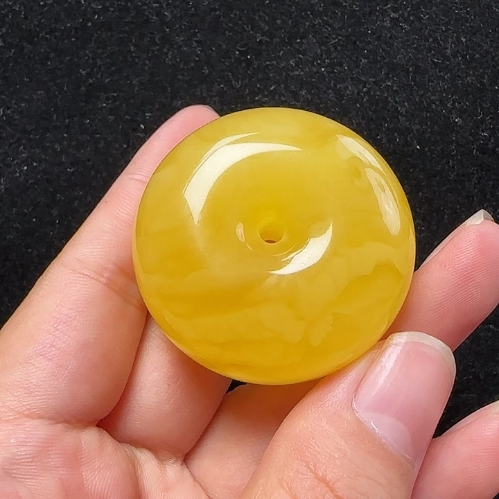 蜜蜡珠宝奇石未镶嵌