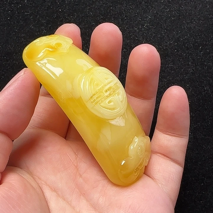 蜜蜡珠宝奇石未镶嵌