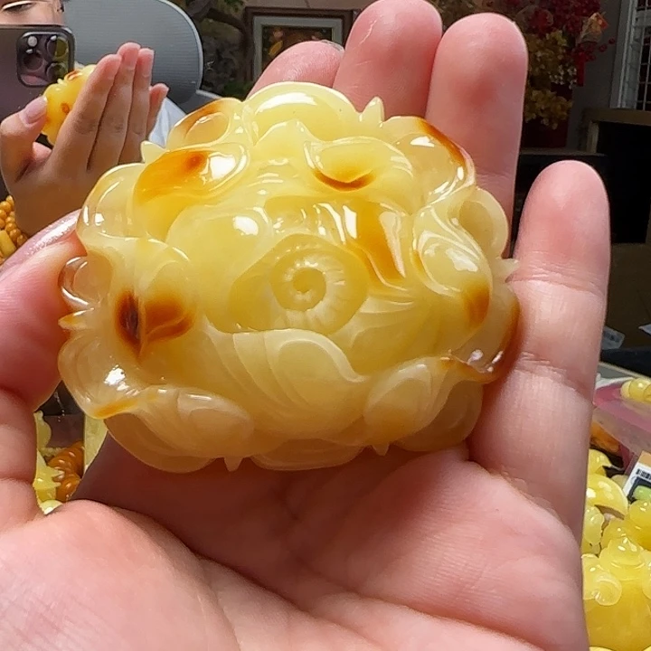 蜜蜡珠宝奇石未镶嵌