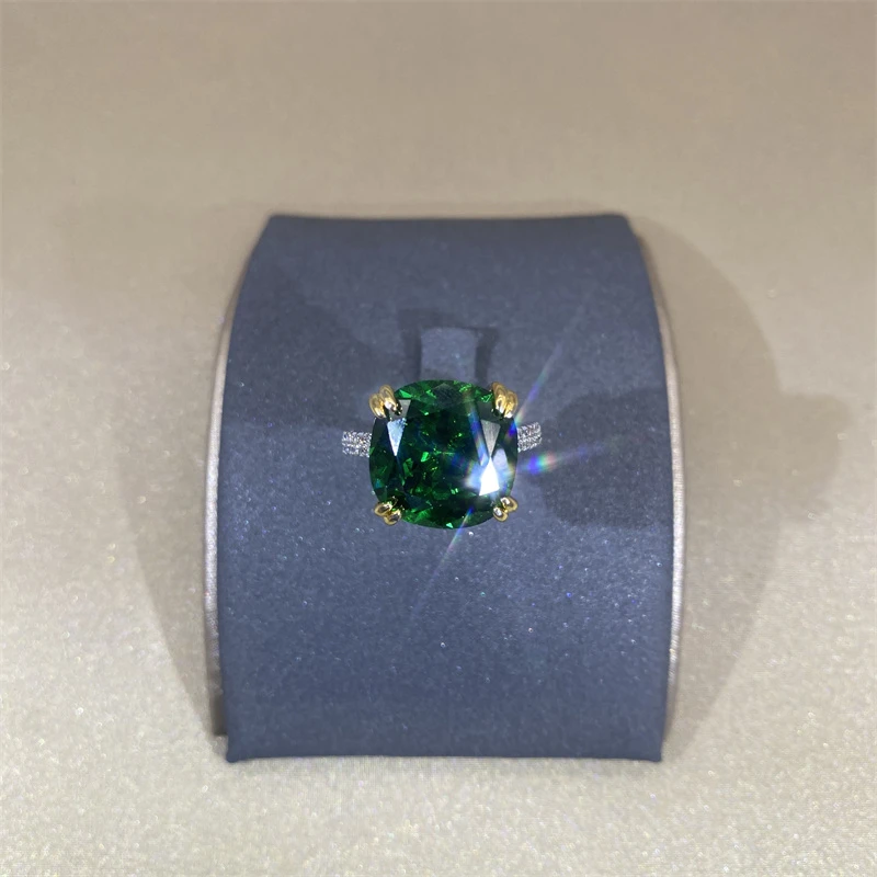 【绿意盎然 永恒暖阳】绿戒指XG453790