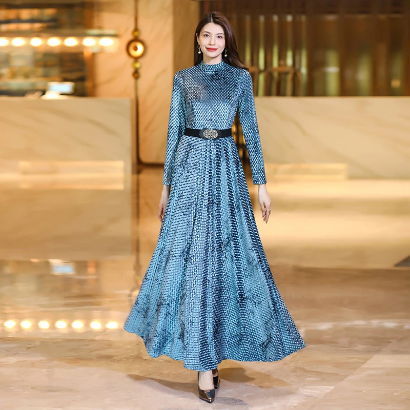 端庄大气连衣裙长袖2024秋季新款高级感气质显瘦印花大摆优雅长裙