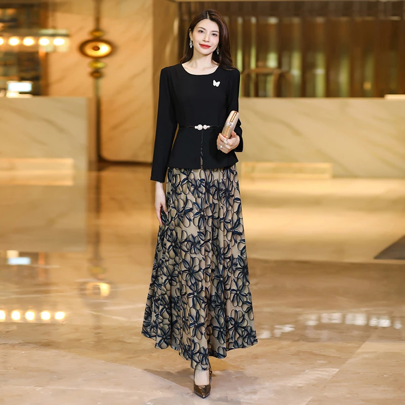 高端假两件连衣裙女2024秋季新款高级感气质显瘦大摆超长裙到脚踝