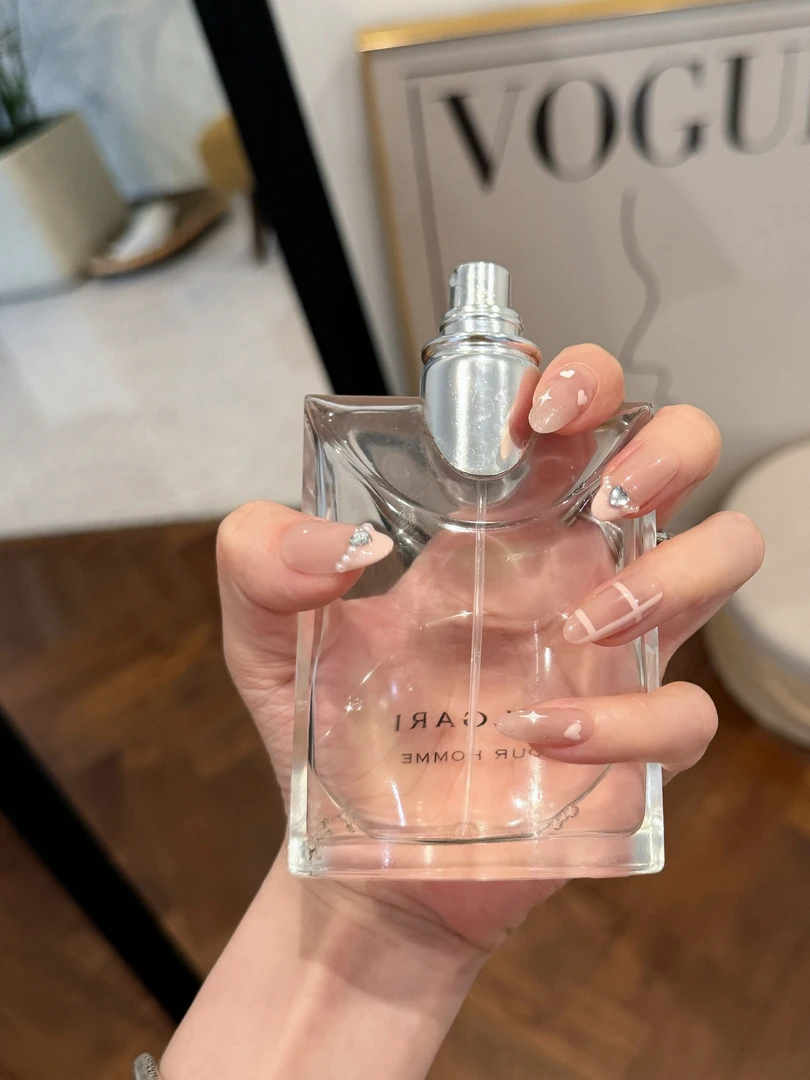 8152桃花满满皮皮粉高级修饰手型纯手工穿戴甲杏仁甲可重复佩戴