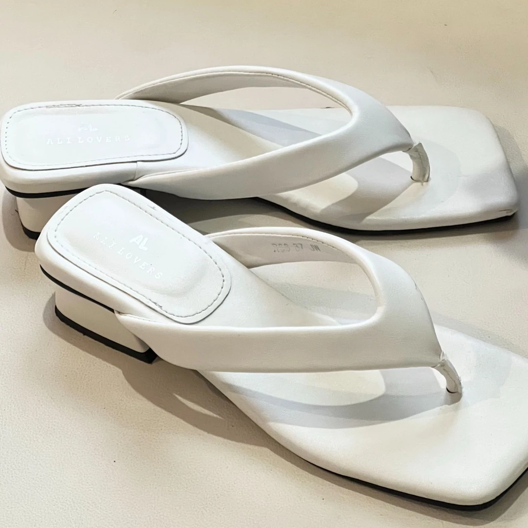 【福桃推荐】夏季新款中跟夹脚人字凉拖