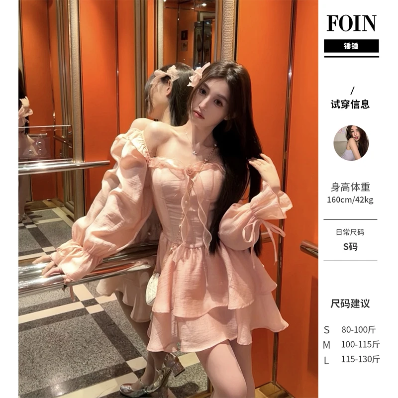 清 邱肉瑶【花与少女】纯色方领褶皱显瘦收腰短款荷连衣裙甜美